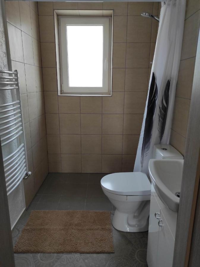 Apartamentai G&G Jurbarkas Eksteriør billede
